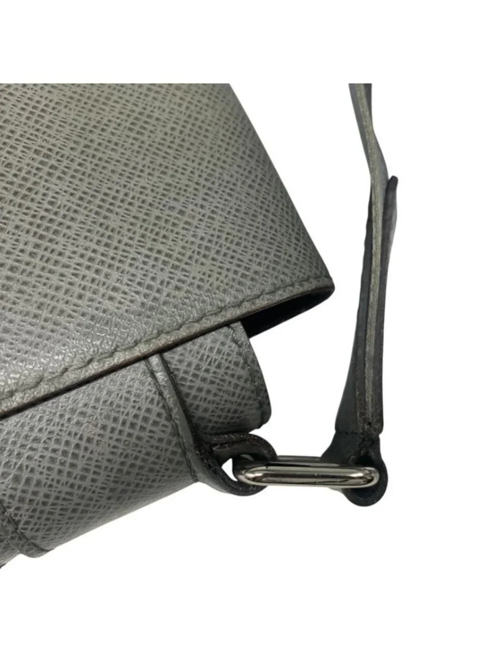 Louis Vuitton Roman MM Shoulder Bag Taiga Inner Campus Gray